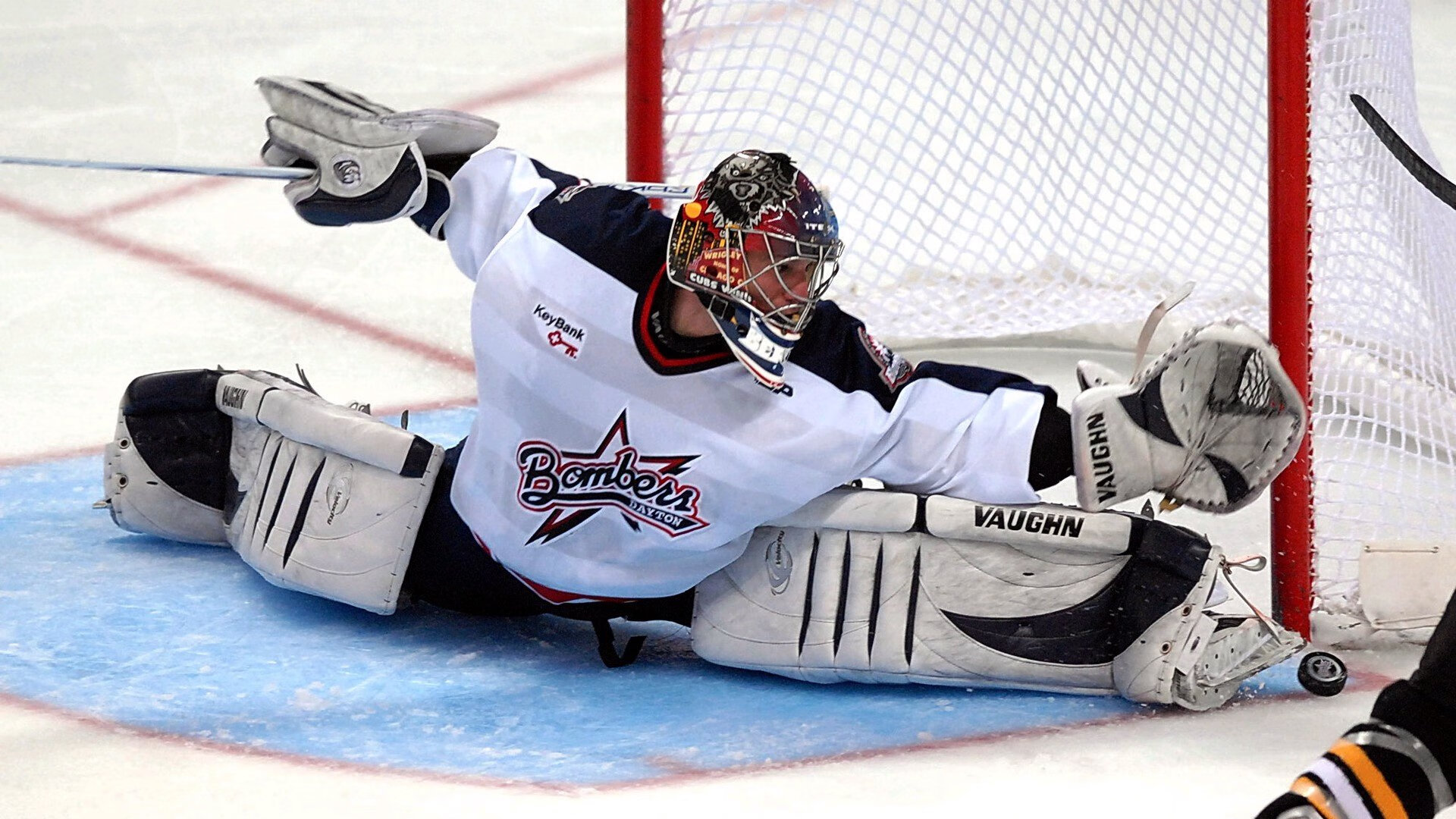 五大联赛是否提高门将出击区域以缓解后防压力,五大联赛推荐